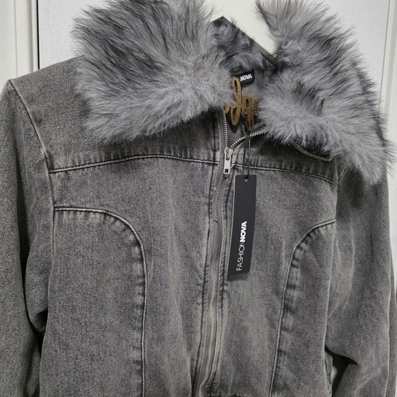 Fashion Nova Myla Faux Fur Denim Jacket - Picture 4 of 8
